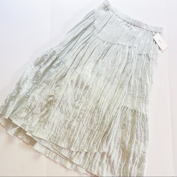 NEW Vince Tiered Asymmetric Skirt Crinkle Mint - Picture 8 of 11